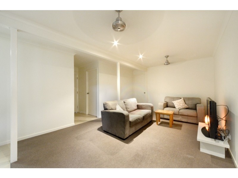 46 Manooka Drive, Cannonvale QLD 4802