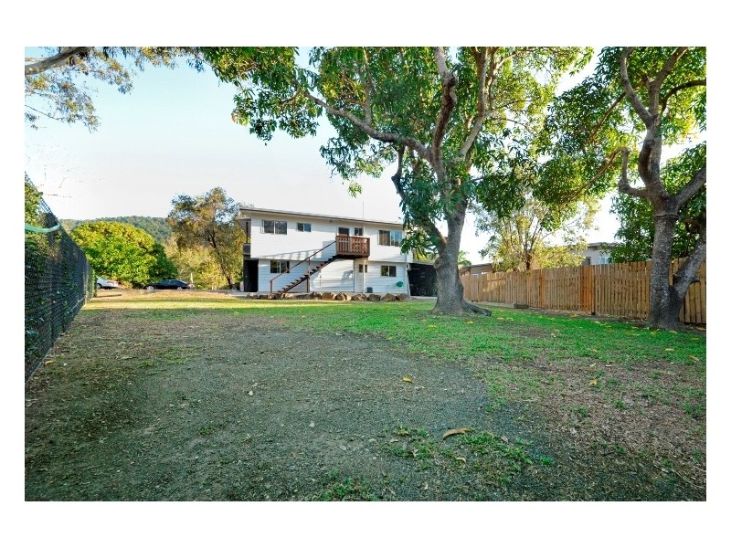 46 Manooka Drive, Cannonvale QLD 4802