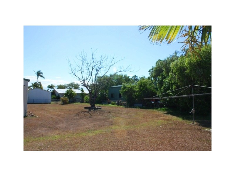 118 Faust Street, Proserpine QLD 4800