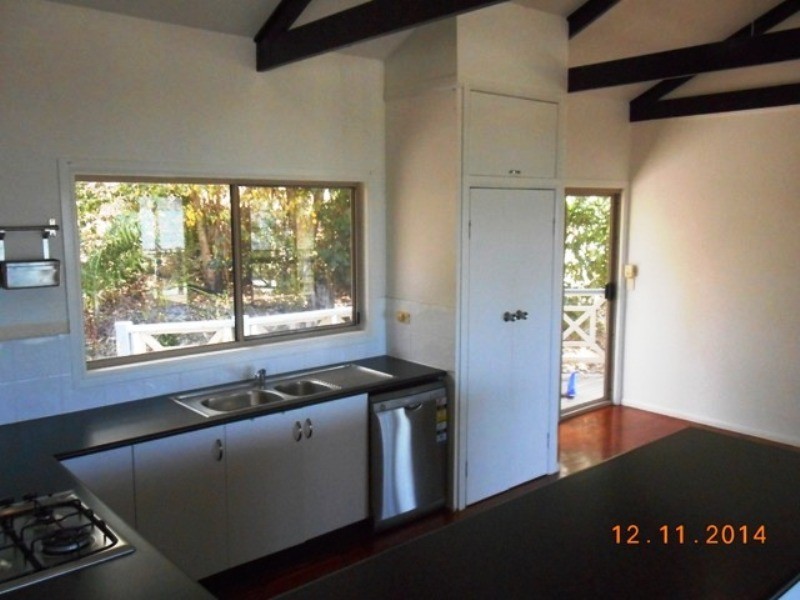 36 Macarthur Dve, Cannonvale QLD 4802