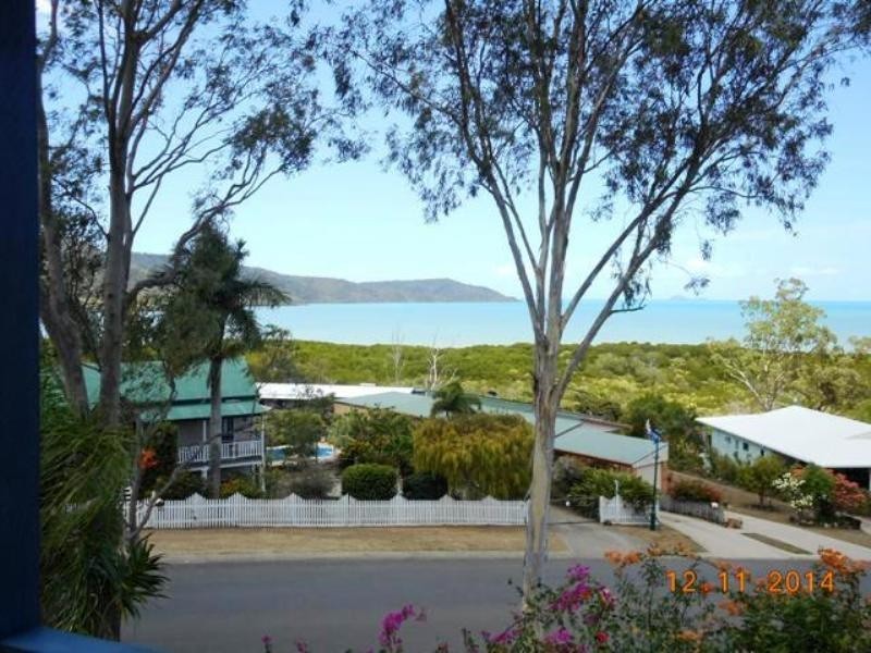36 Macarthur Dve, Cannonvale QLD 4802