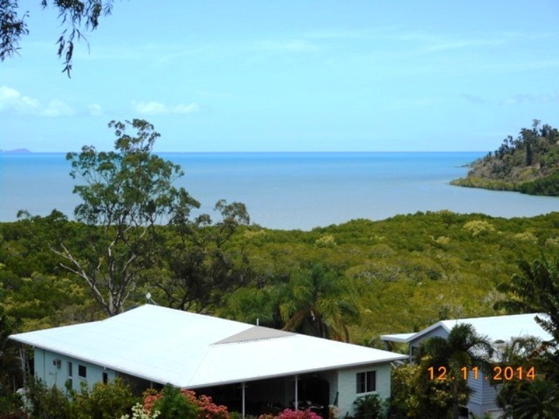 36 Macarthur Dve, Cannonvale QLD 4802