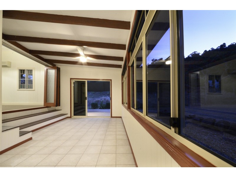 227 Sugarloaf Road, Sugarloaf QLD 4800