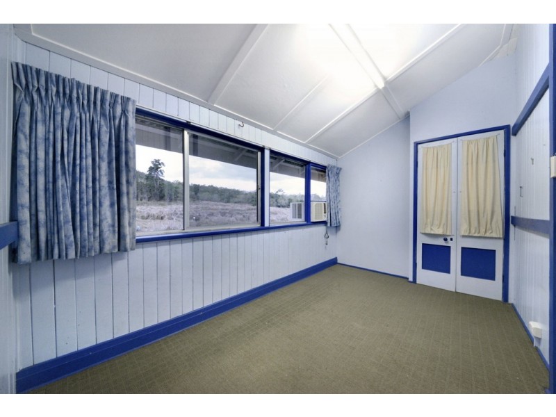 227 Sugarloaf Road, Sugarloaf QLD 4800