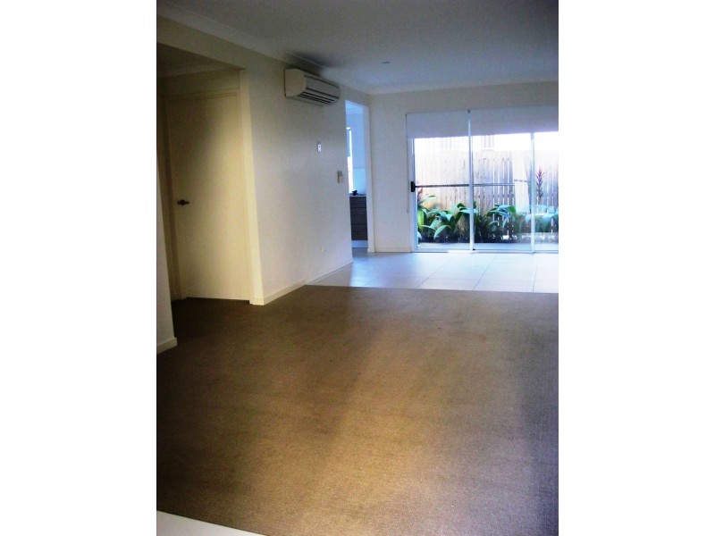 54/65 Manooka Dve, Cannonvale QLD 4802