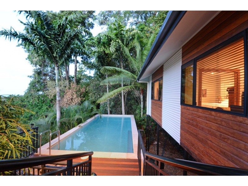 132 Stanley Drive, Cannonvale QLD 4802