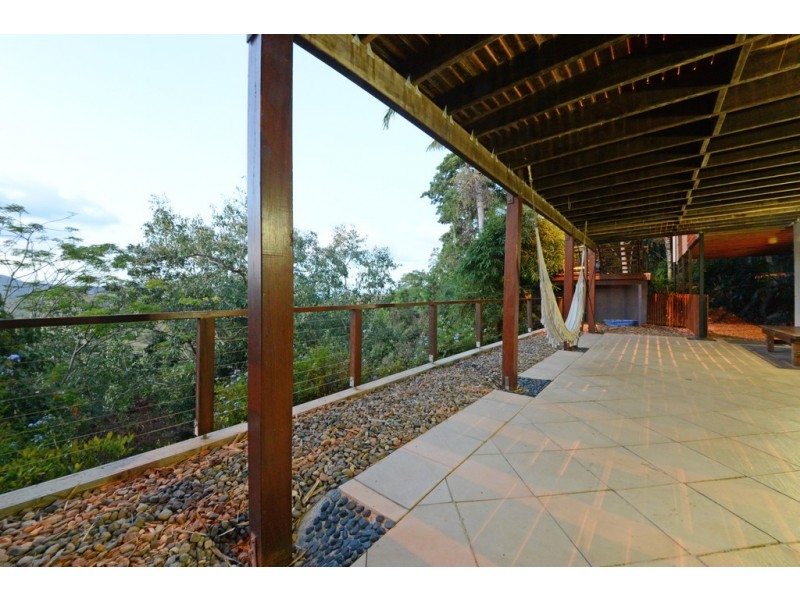 132 Stanley Drive, Cannonvale QLD 4802
