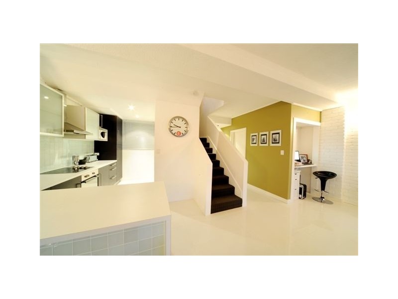 17/2 Lewis St, Airlie Beach QLD 4802