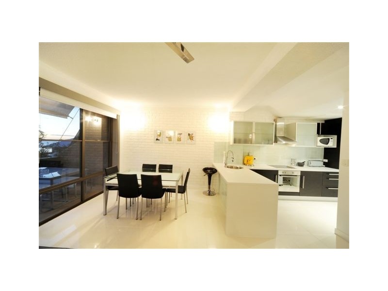 17/2 Lewis St, Airlie Beach QLD 4802