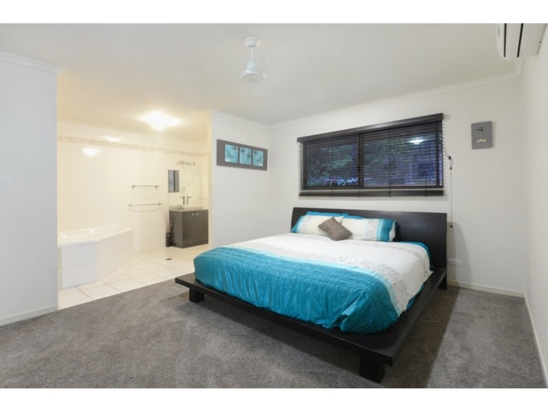 37 Kookaburra Drive, Cannon Valley QLD 4800