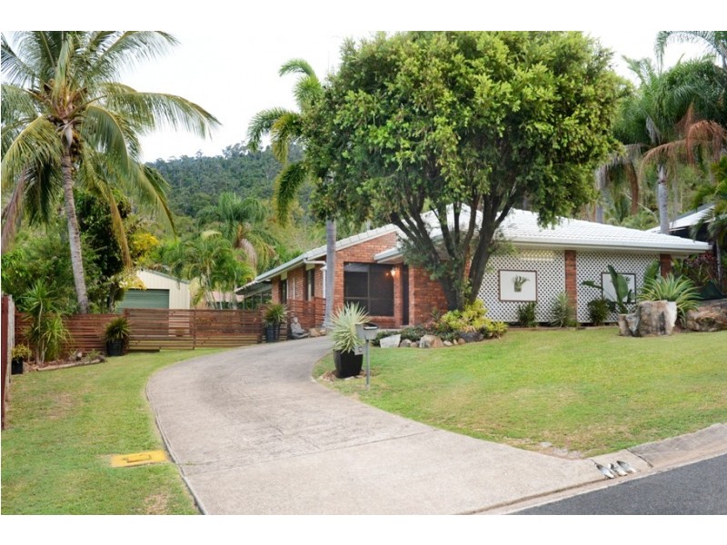 3 Arundel Court, Cannonvale QLD 4802
