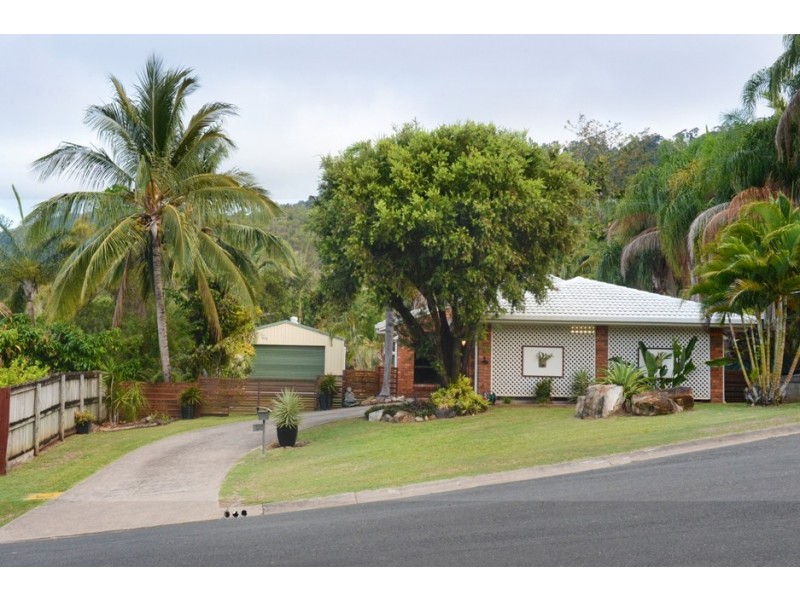3 Arundel Court, Cannonvale QLD 4802