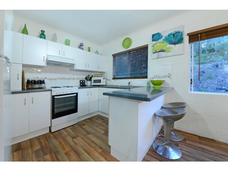 11/3 Eshelby Drive, Cannonvale QLD 4802