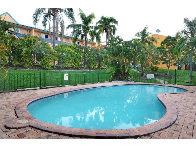 11/3 Eshelby Drive, Cannonvale QLD 4802