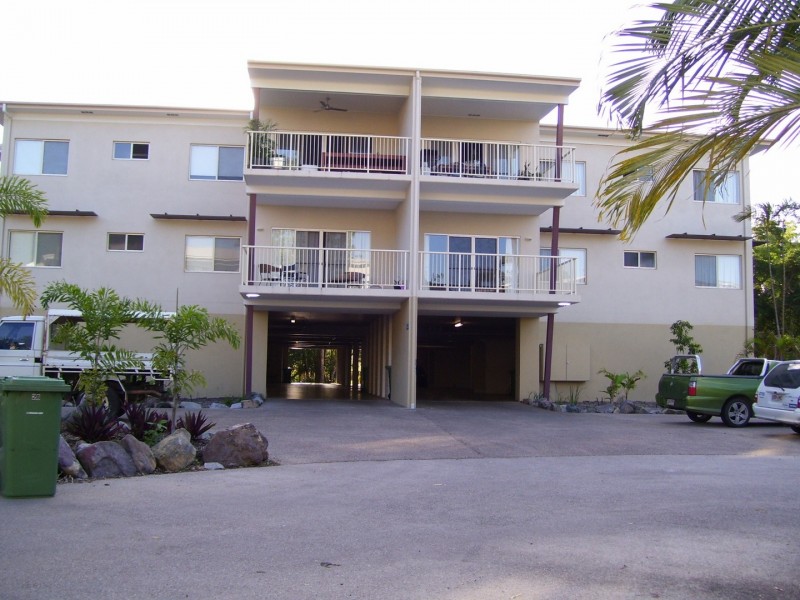 86/21 “Baybreeze” Shute Harbour Road, Cannonvale QLD 4802
