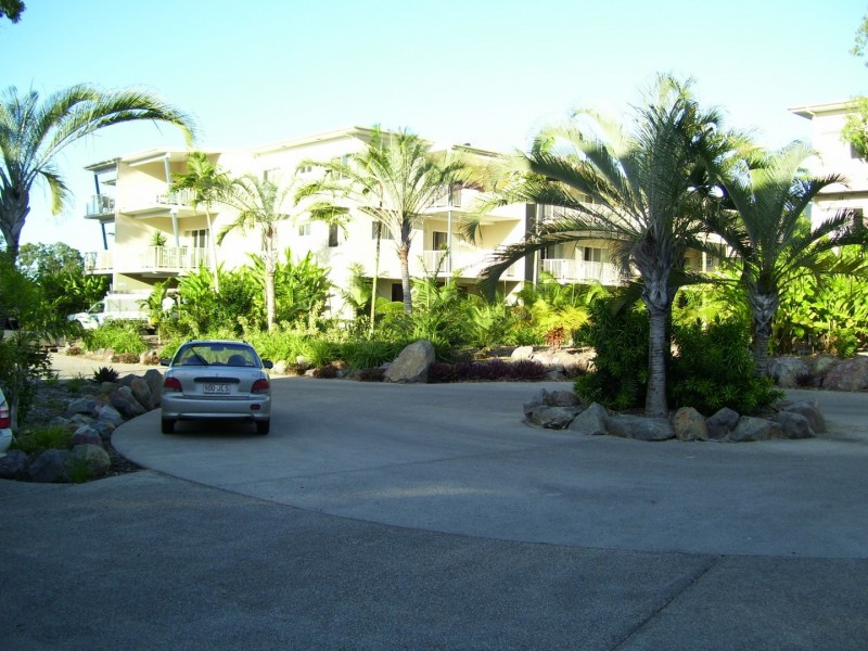 86/21 “Baybreeze” Shute Harbour Road, Cannonvale QLD 4802