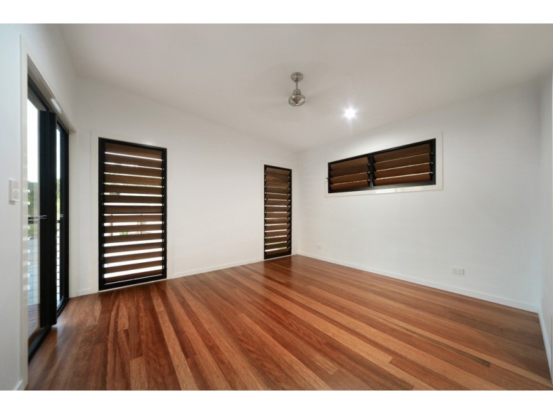 12/13 Border Drive, Cannonvale QLD 4802