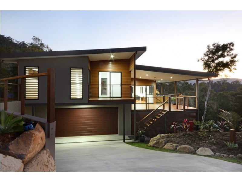 12/13 Border Drive, Cannonvale QLD 4802