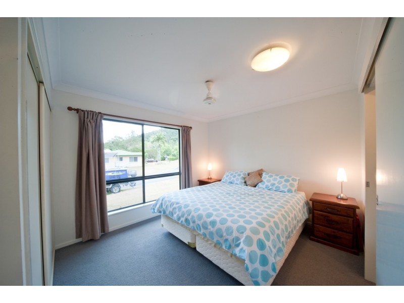 32 Stormvogel Drive, Mandalay QLD 4802