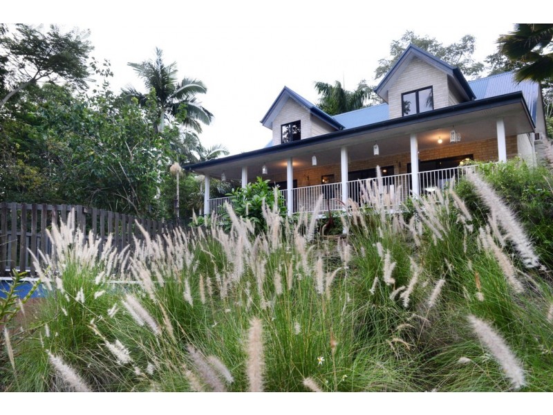 25 Laurina Drive, Strathdickie QLD 4800