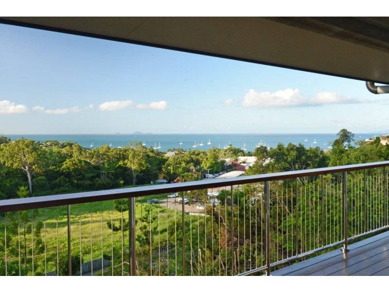 19 Stonehaven Court, Airlie Beach QLD 4802