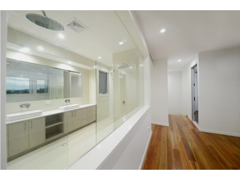 19 Stonehaven Court, Airlie Beach QLD 4802