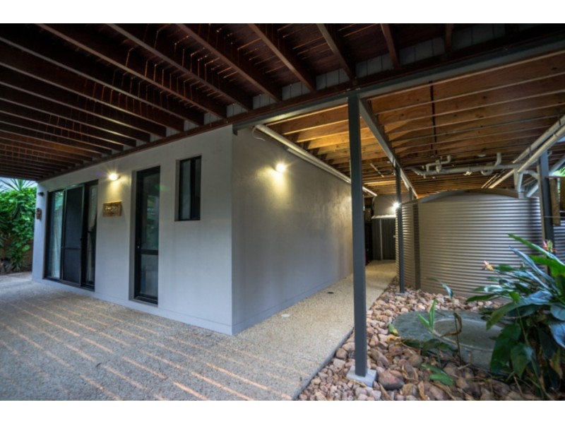 86 Gloucester Avenue, Hideaway Bay QLD 4800