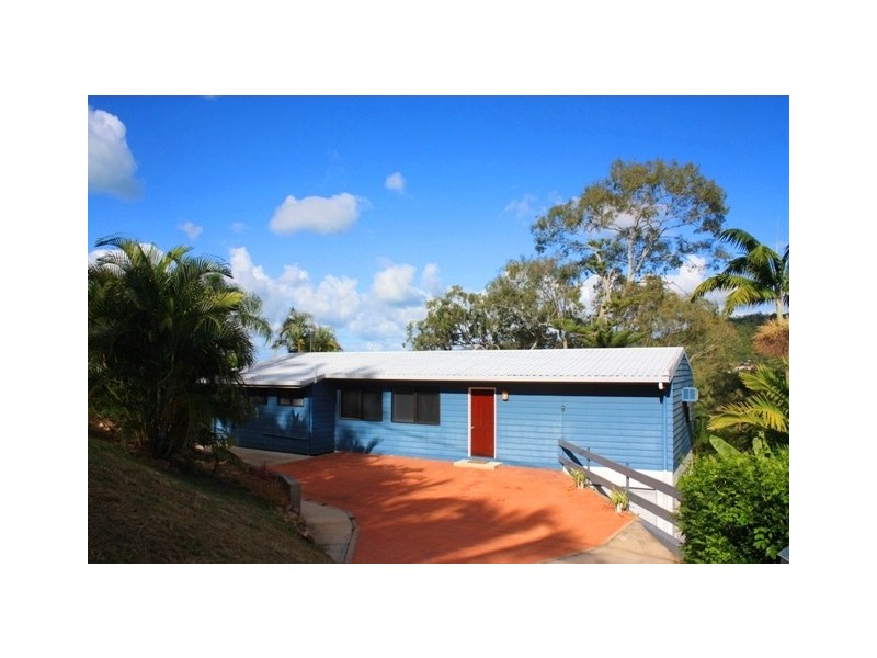 9 Stewart Drive, Cannonvale QLD 4802