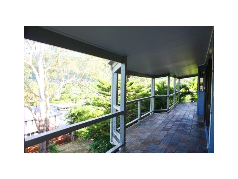 9 Stewart Drive, Cannonvale QLD 4802