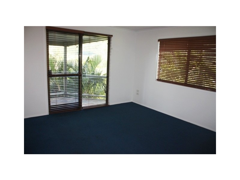 9 Stewart Drive, Cannonvale QLD 4802