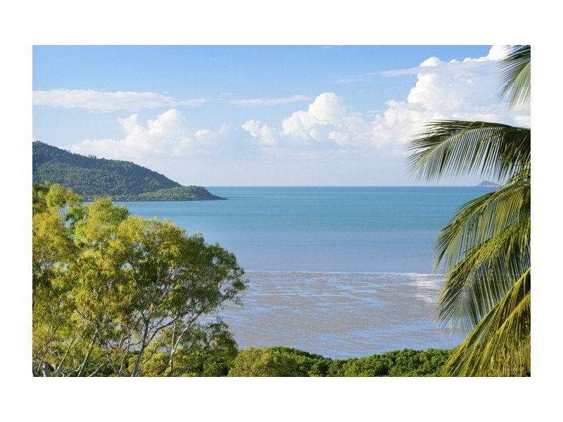 28 Macarthur Drive, Cannonvale QLD 4802
