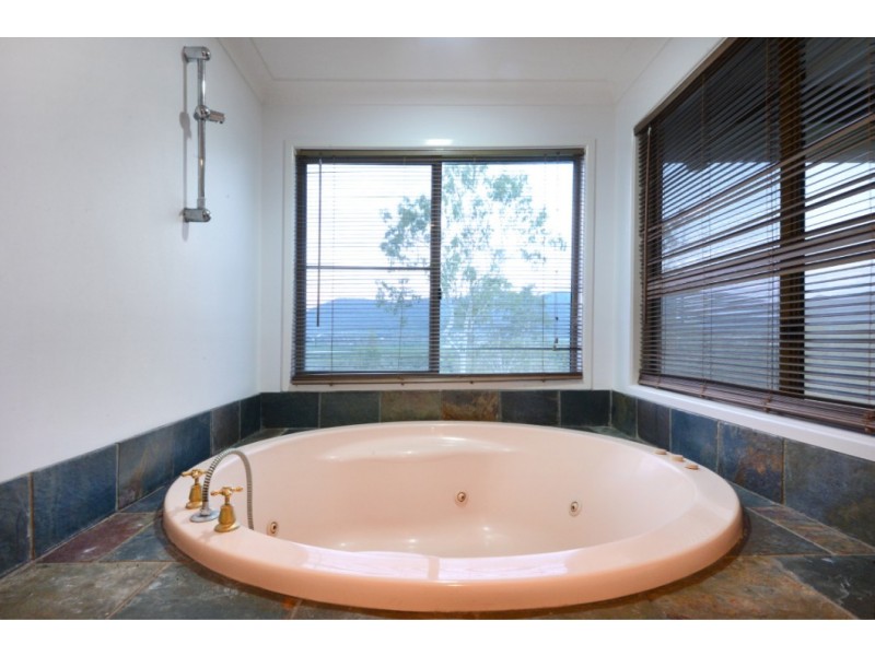 256 Paluma Road, Cannonvale QLD 4802