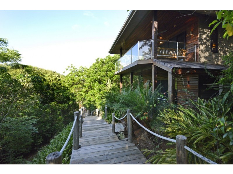 Lot AL Palm Bay, Long Island QLD 4741