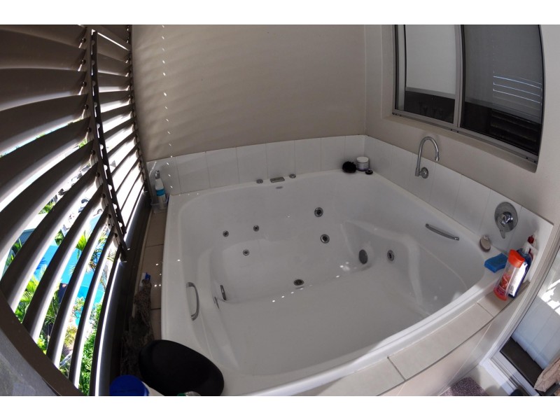 55/3 Deloraine Close, Cannonvale QLD 4802