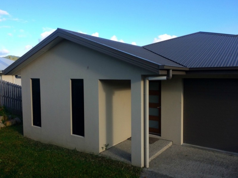 4 Bowline Lane, Cannonvale QLD 4802