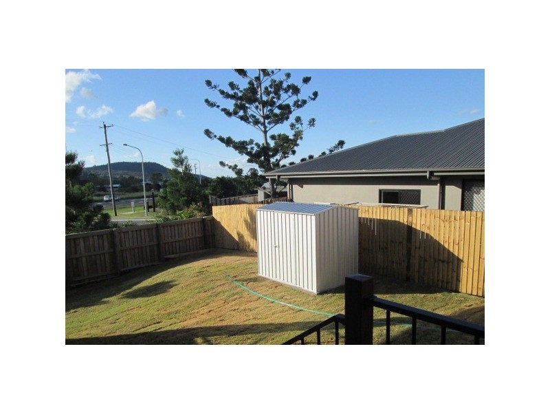 4 Bowline Lane, Cannonvale QLD 4802