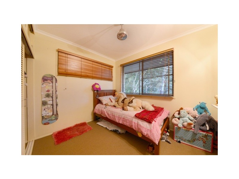 38 Island Drive, Cannonvale QLD 4802