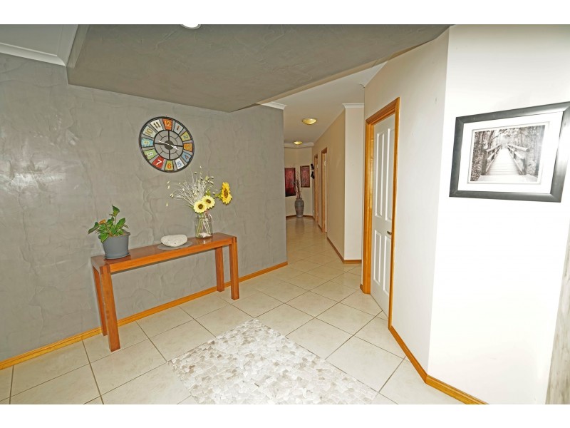 2/6 Orana Street, Airlie Beach QLD 4802