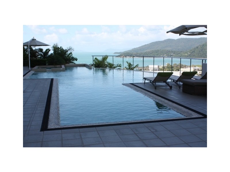 7/18 Seaview Drive, Airlie Beach QLD 4802