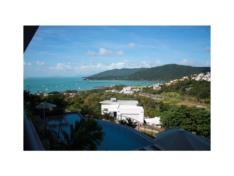 7/18 Seaview Drive, Airlie Beach QLD 4802