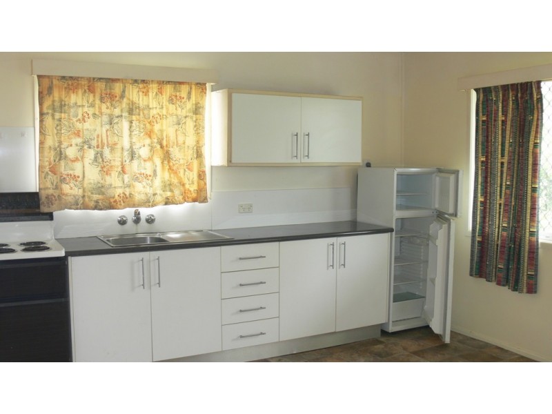 23 Florence Street, Proserpine QLD 4800