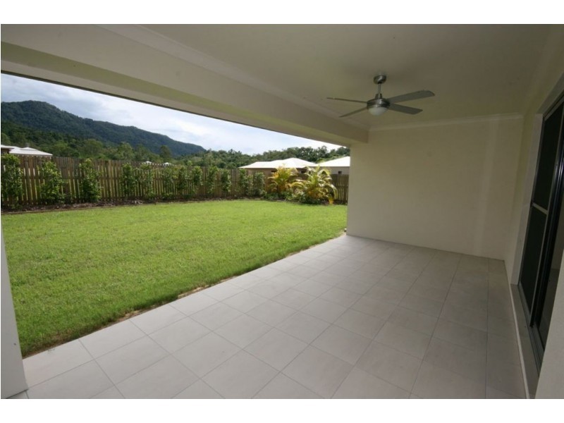 10 Endeavour Circuit, Cannonvale QLD 4802