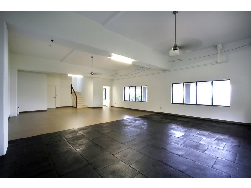 2 Jessies Way, Cannonvale QLD 4802