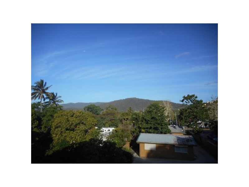 3/5 Lamond Street, Airlie Beach QLD 4802