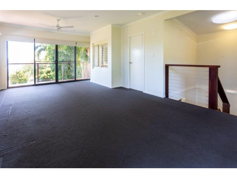 45 Eshelby Drive, Cannonvale QLD 4802