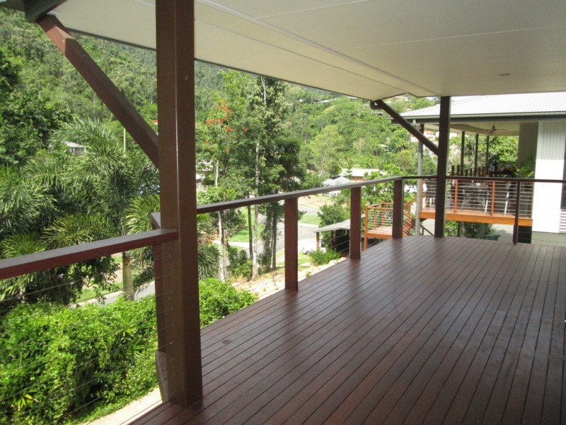 45 Eshelby Drive, Cannonvale QLD 4802