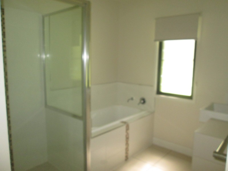 45 Eshelby Drive, Cannonvale QLD 4802