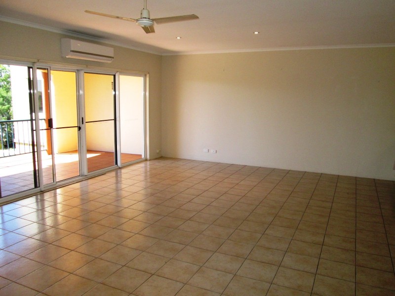 5/20 Island Drive, Cannonvale QLD 4802