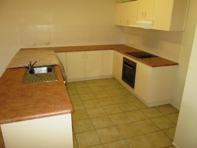 5/20 Island Drive, Cannonvale QLD 4802