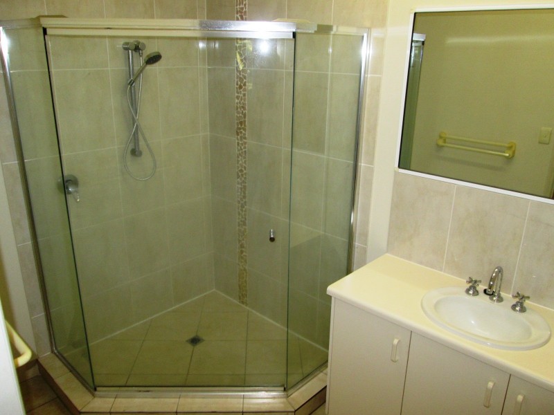 5/20 Island Drive, Cannonvale QLD 4802